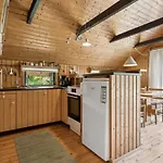 度假居 Urban - 140m From The Sea By Interhome
