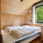 Urban - 140m From The Sea By Interhome *